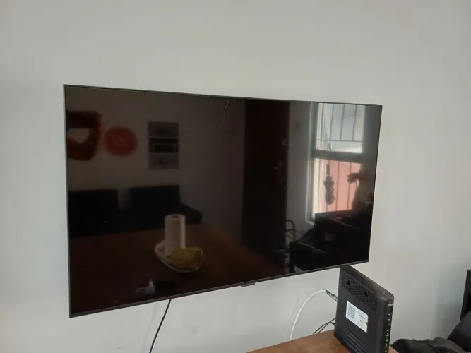 TV SAMSUNG 43' COM DEFEITO - VENDA SOMENTE PARA PEÇAS