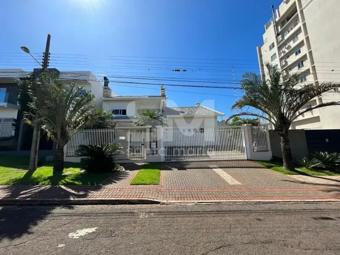 Casa à venda 3 Quartos, 1 Suite, 2 Vagas, 398M², Presidente Médici, Chapecó - SC