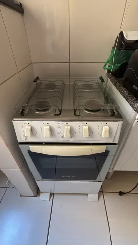 Vendo fogão 4 bocas
