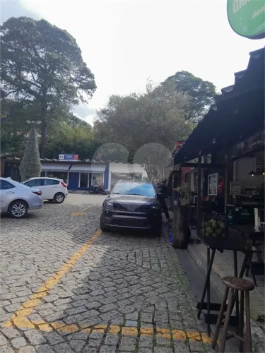 Loja para alugar no condomínio Patio Viana, Cotia - SP
