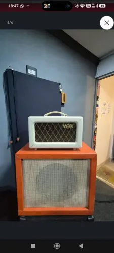 Amplificador valvulado (Head) de Guitarra Vox AC4