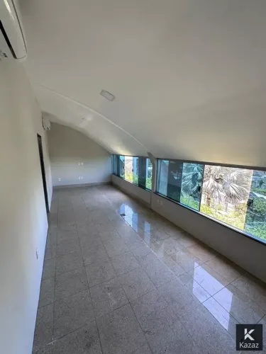 Aluguel Sala Comercial 100m2 com 02 Vagas - Bairro Quilombo - Cuiabá