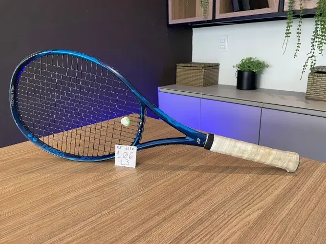 Raquete Yonex EZone 98 305g L3 Made in Japan Controle e Potência