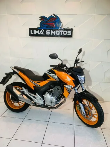VENDO OU TROCO HONDA CB TWISTER 250 2019 ( LIMAS MOTOS)