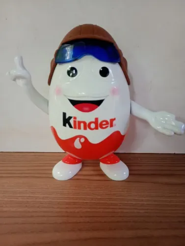 Boneco kinder ovo grande