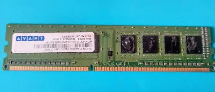 Memória RAM Avant 2GB DDR3 1333MHz Desktop Usada Testada