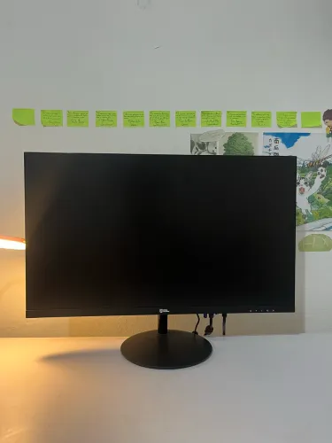 Monitor 100Hz Full HD