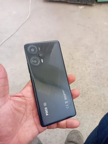 Poco F5 256gb 12 RAM