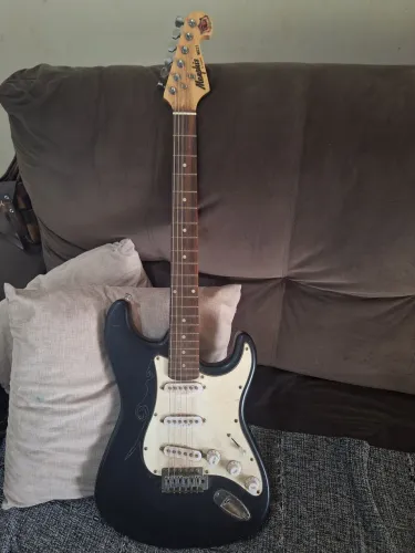 Guitarra Tagima