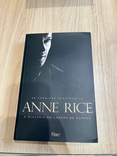 Livro: A História do Ladrão de Corpos, da série: Crônicas Vampirescas