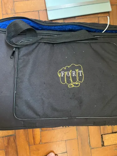 Pedalboard com bag estofada 60x30 com detalhes rasgado