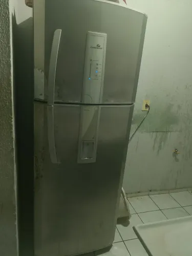 Geladeira duplex inox  Pra conserto 