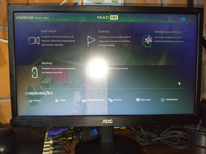 Monitor AOC