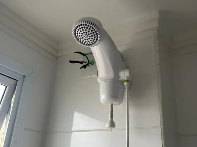 CHUVEIRO SINTEX DUCHA ELETRÔNICA 220V 7000W