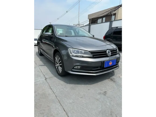 Volkswagen Jetta Comfortline 2.0 T.flex 8V 4P Tipt. 2016