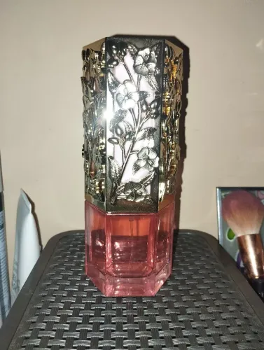 Perfume Árabe Raneen com Selo original Lattafa