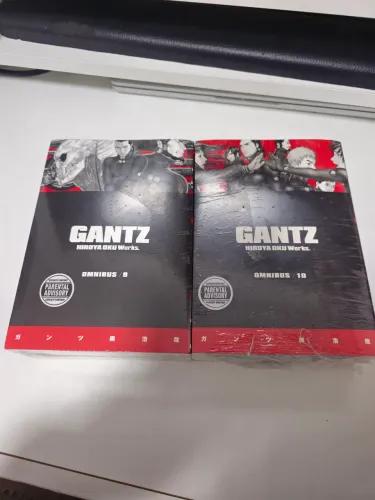 GANTZ Omnibus Importado - Volumes 9 e 10 - Dark Horse - LACRADO - EM INGLÊS