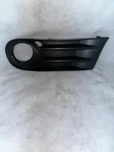 Grade Moldura Farol Milha Gol Voyage Saveiro G5 09/12 Esquerda