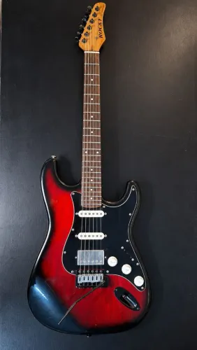 GUITARRA CONDOR.
