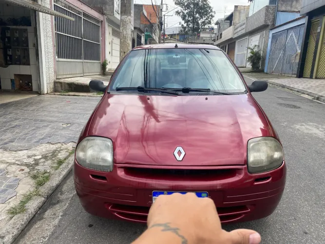 Renault Clio Rn/alize/expr./1.0 Hi-power 16V 5P 2003