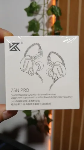 Fone kz zsn pro