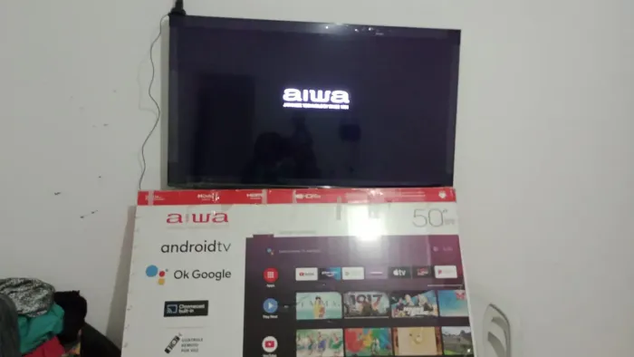 Vende -se uma TV Aiwa 50 polegadas Nova, menos de um mês de uso
