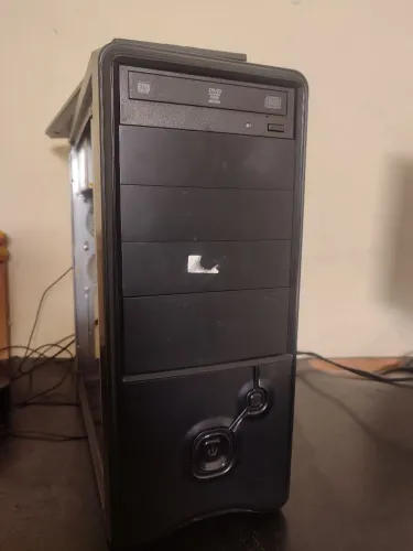 Cpu core i5 4590 3.40 GHz 16 gb DDR3 ssd 240 gb + HD 1 tera com placa de vídeo 1 gb