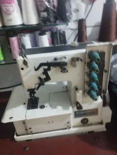 Estou vendendo uma máquina Galoneira industrial marca bracob 