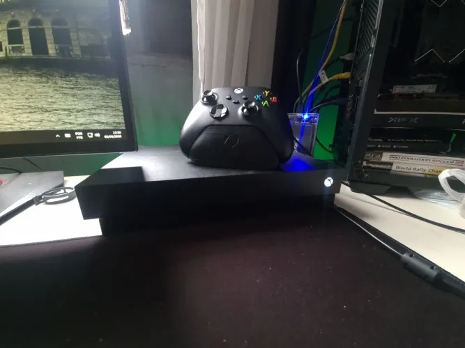 Xbox One X 1TB 4K
