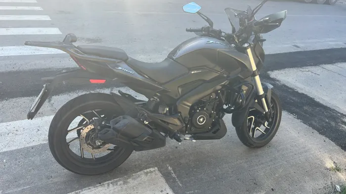 Vendo moto dominar 400, 2024/2025