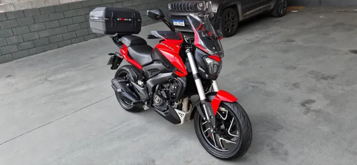 Bajaj Dominar 400 2025