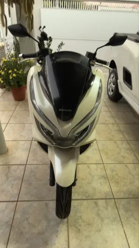 PCX DLX 150