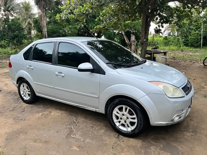 Ford Fiesta Sed. 1.6 8V Flex 4P 2009