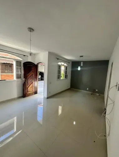 Casa com 3 quartos à venda, 110 m² por R$ 270.000 - Centro - São Gonçalo/RJ