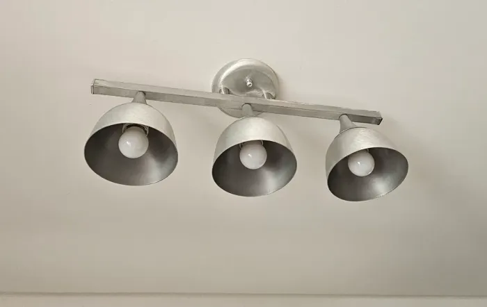 Luminária inox com lâmpadas led