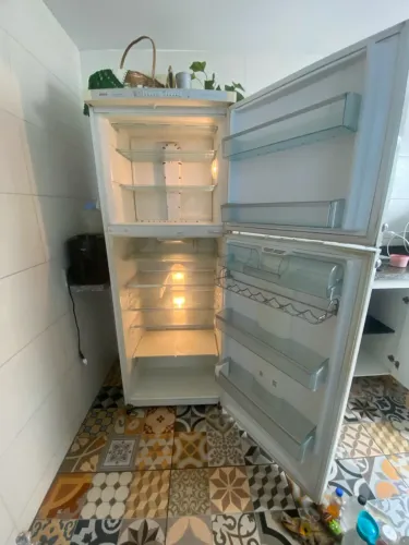 VENDO GELADEIRA BOSH