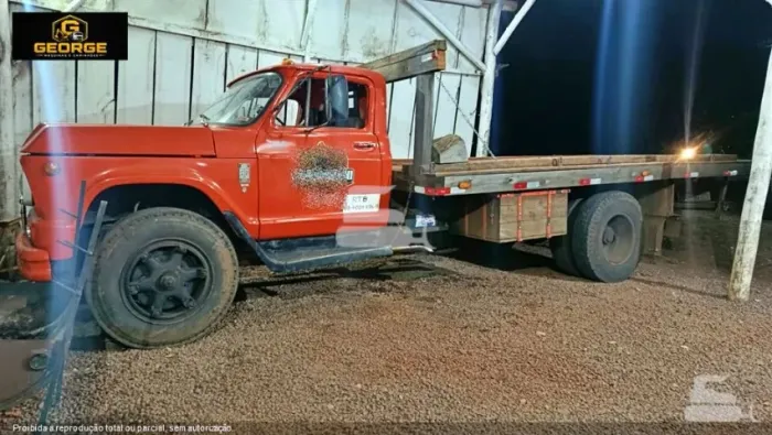 Caminhão Chevrolet C-60 - Prancha - Toco - Troco por caçamba