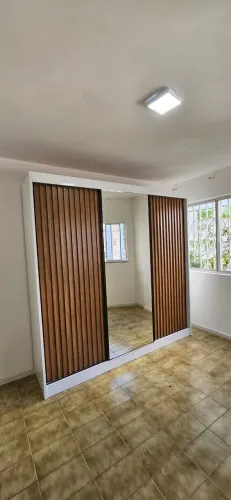 GUARDA ROUPA CANASTRA 3PTS 6GV C/ESPELHO NOVO HORIZONTE