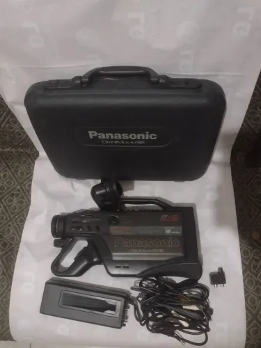Filmadora Panasonic VHS AFX12