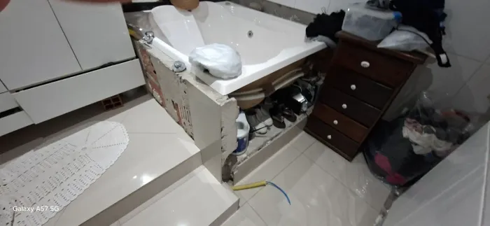 Hidromassagem nova comprei mais nunca instalei nunca foi instalada