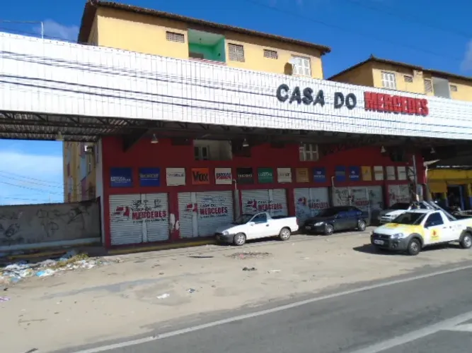LOJA - ROD. BR 116 Nº 6263 KM 2,5 - APROXIMADAMENTE 281M², LOJA. WC SOCIAL.