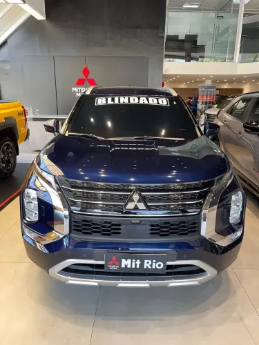 Mitsubishi Outlander Signature 2.4 4X4 AUT (híb) 2026