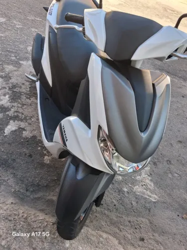 Vendo Yamaha Fluo 125 abs
