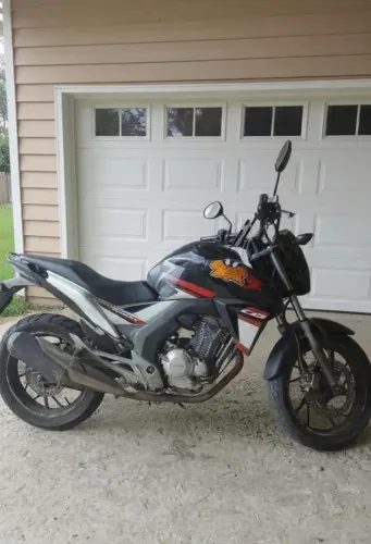 Moto twister
