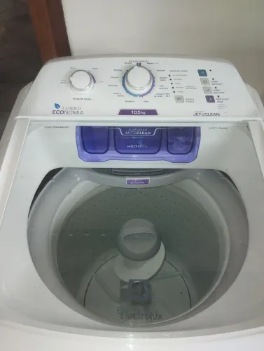 Máquina de lavar Eletrolux