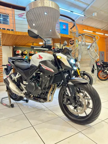 HONDA CB 500 HORNET 