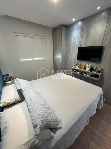 Apartamento à venda em Itajaí no Residencial Saint Nazaire. 49 m², 2 dormitórios, churrasq