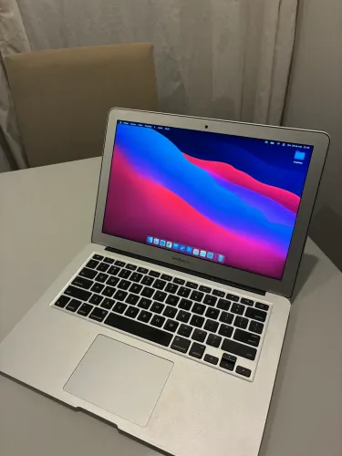 Macbook Air i5 Dual Core 128 GB de HD