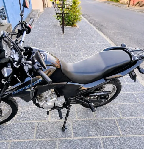 Honda Bros 150 - Preta | Oportunidade!