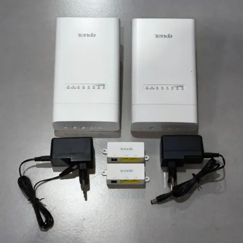 Kit 2 Antenas Wifi 5km Tenda Os3 867mbps Interface 10/100 (Usado)